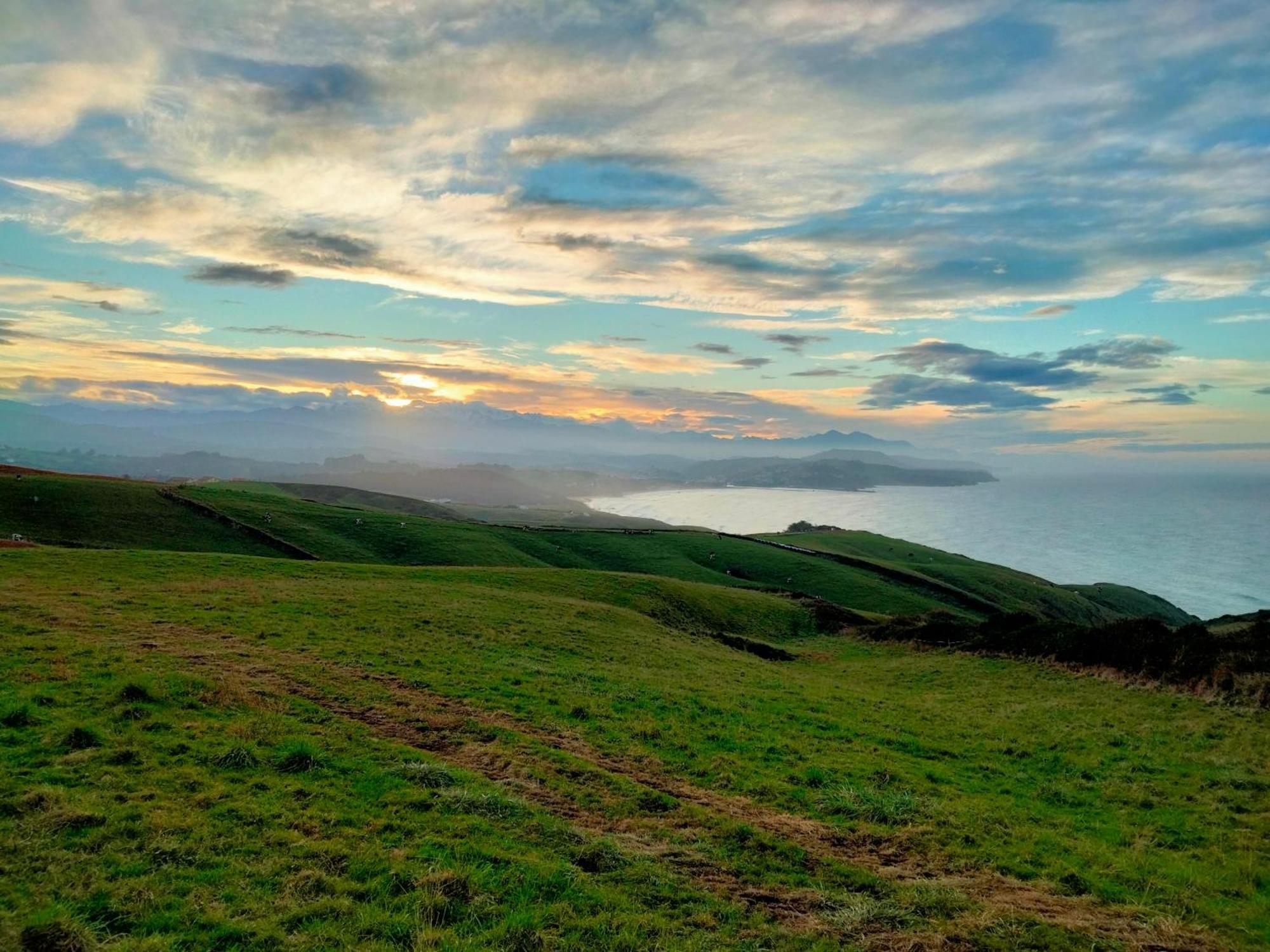 El Mirador de La Hayuela, a 7 min de Comillas Exterior foto